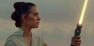 new-writer-hired-for-rey-focused-star-wars-movie
