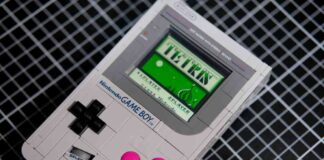 lego-game-boy-set-modded-to-play-games-in-one-day